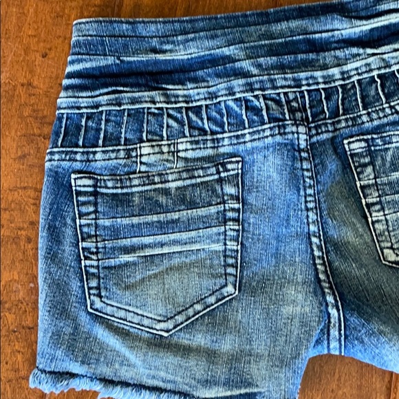 Ladies shorts - Picture 6 of 7